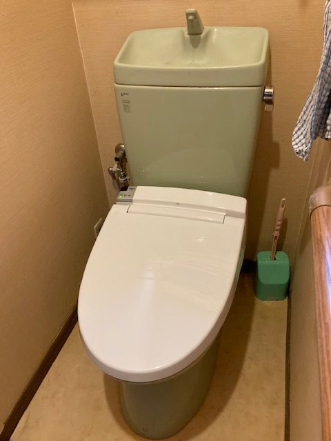 LIXILシャワートイレ取替工事
